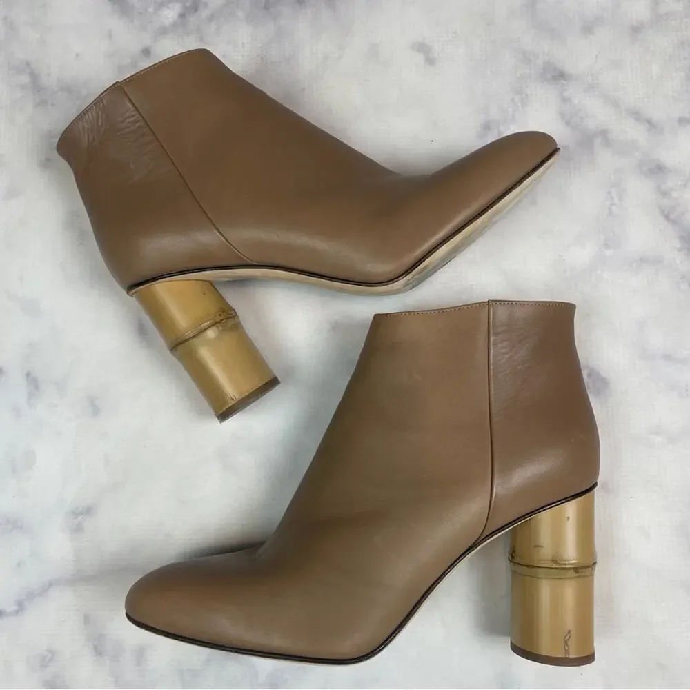 Shaina Mote Ikebana Bamboo Structural Heel Taupe Leather Ankle Boots Sz 40